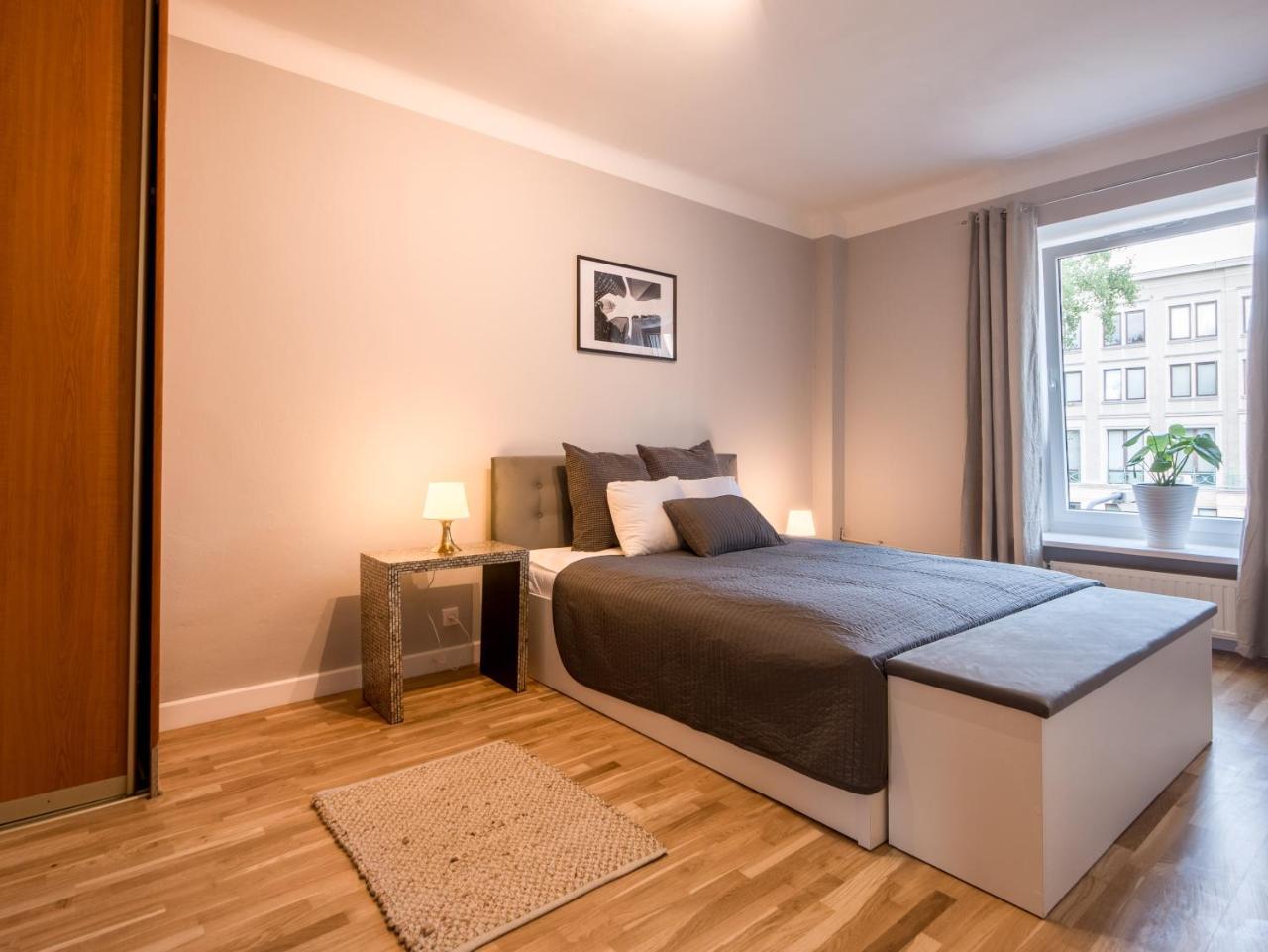 White Residence 4Rooms - City Center Warschau Exterior foto
