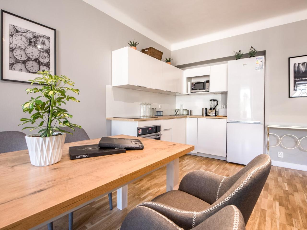 White Residence 4Rooms - City Center Warschau Exterior foto
