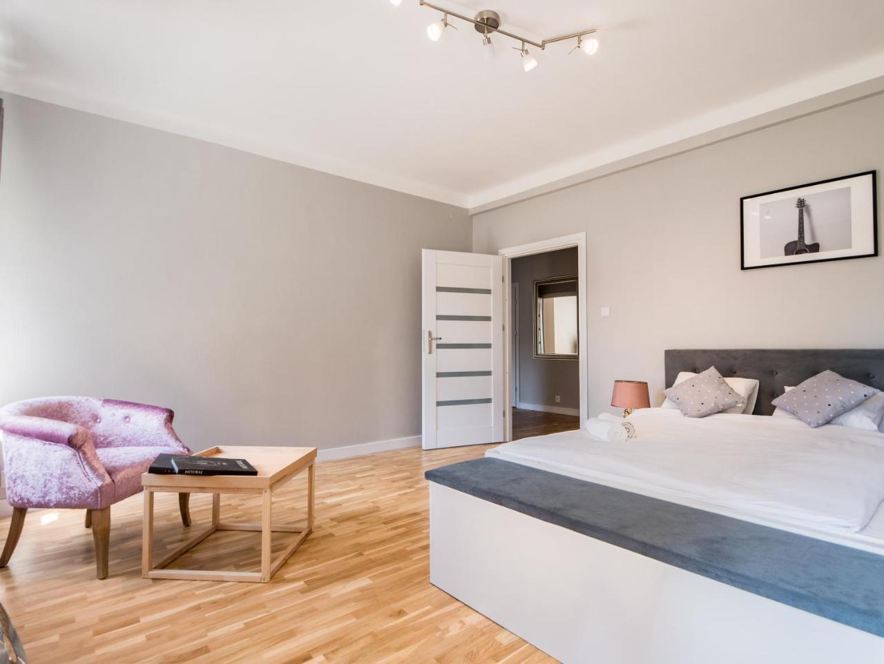 White Residence 4Rooms - City Center Warschau Exterior foto